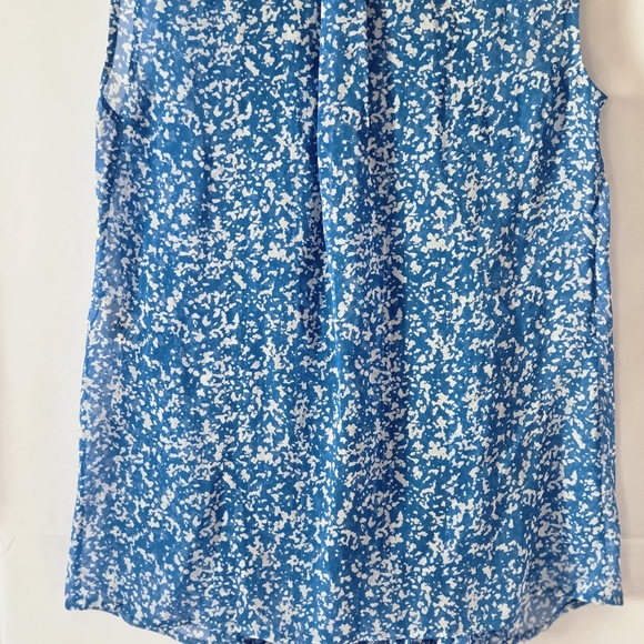 Diane Von Furstenberg 100% Silk Pleated Sleeveless Flowy Top Size 2 - Picture 8 of 8